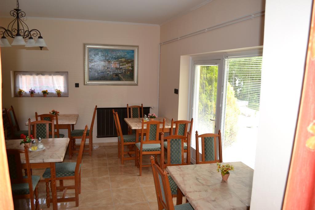 Guest House Silatti - Apartments Kestel Dış mekan fotoğraf